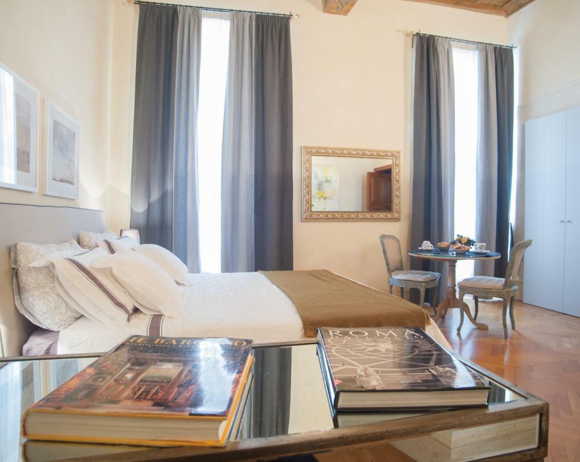 Via Farina Apartamento