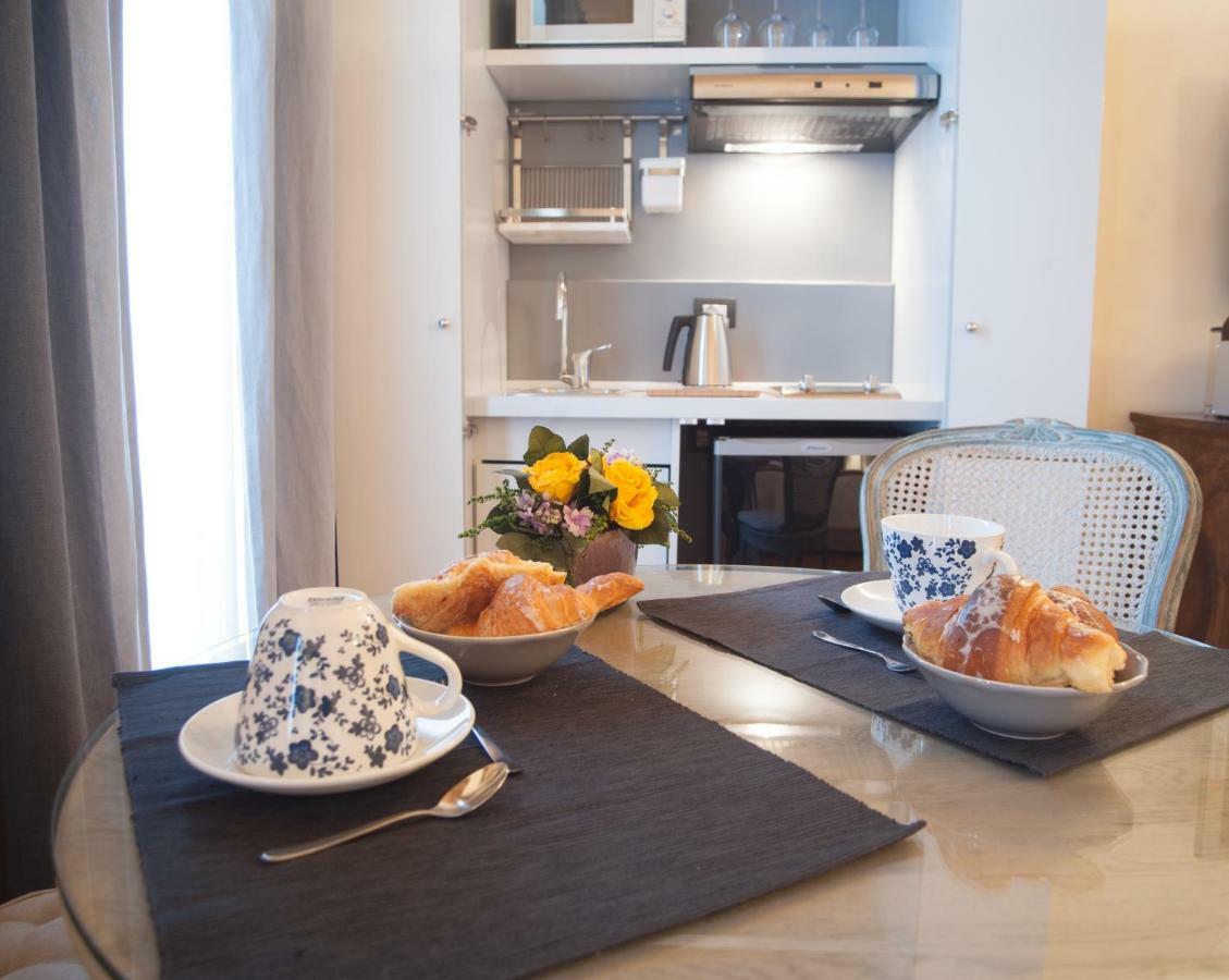 Apartment Via Farina * Roma